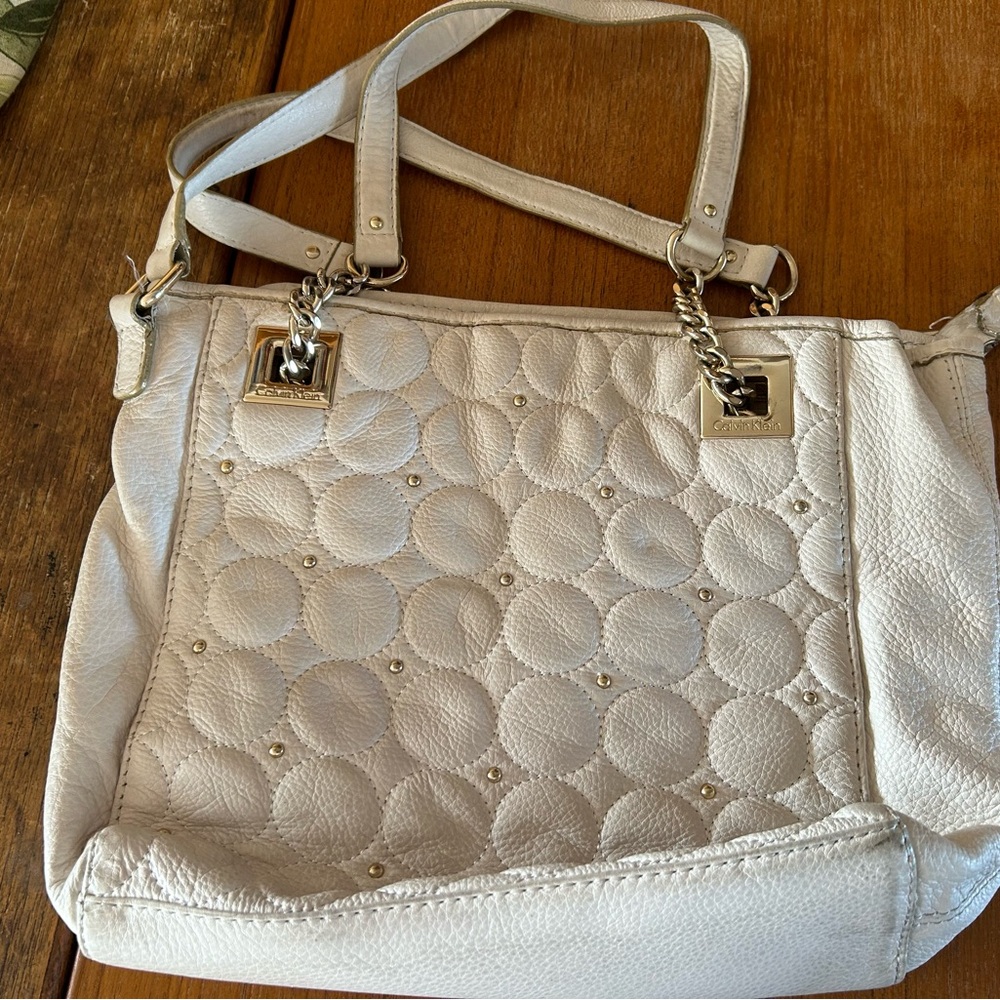 Calvin Klein Cream Quilted Shoulder Bag